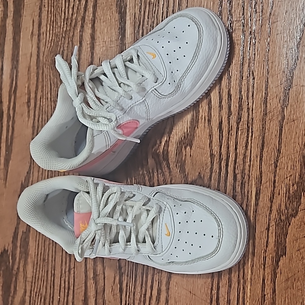 Nike Kid's Force 1 Low 'Coral Chalk'